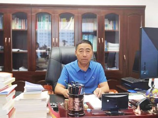 《甘肃省人民政府办公厅关于加强草原保护修复的实施意见》访谈